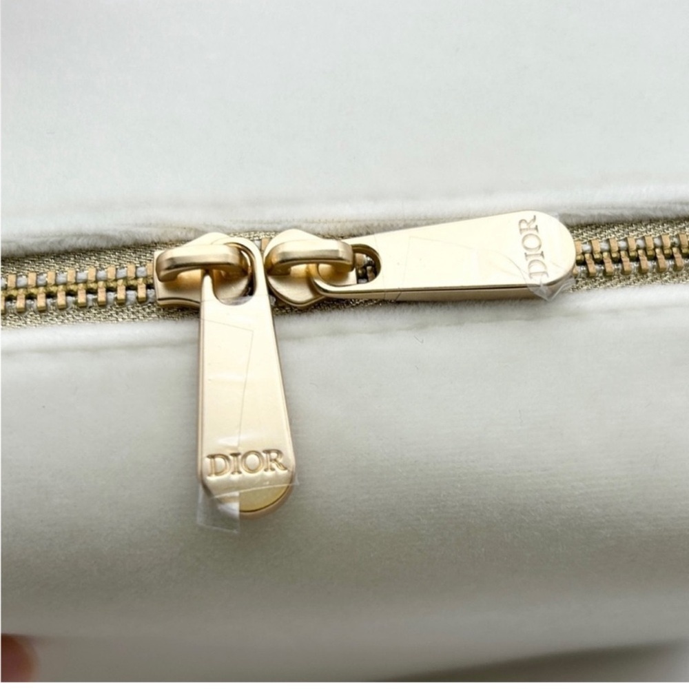 Dior Ivory Pouch with Gold Zipper - Picture 3 of 4